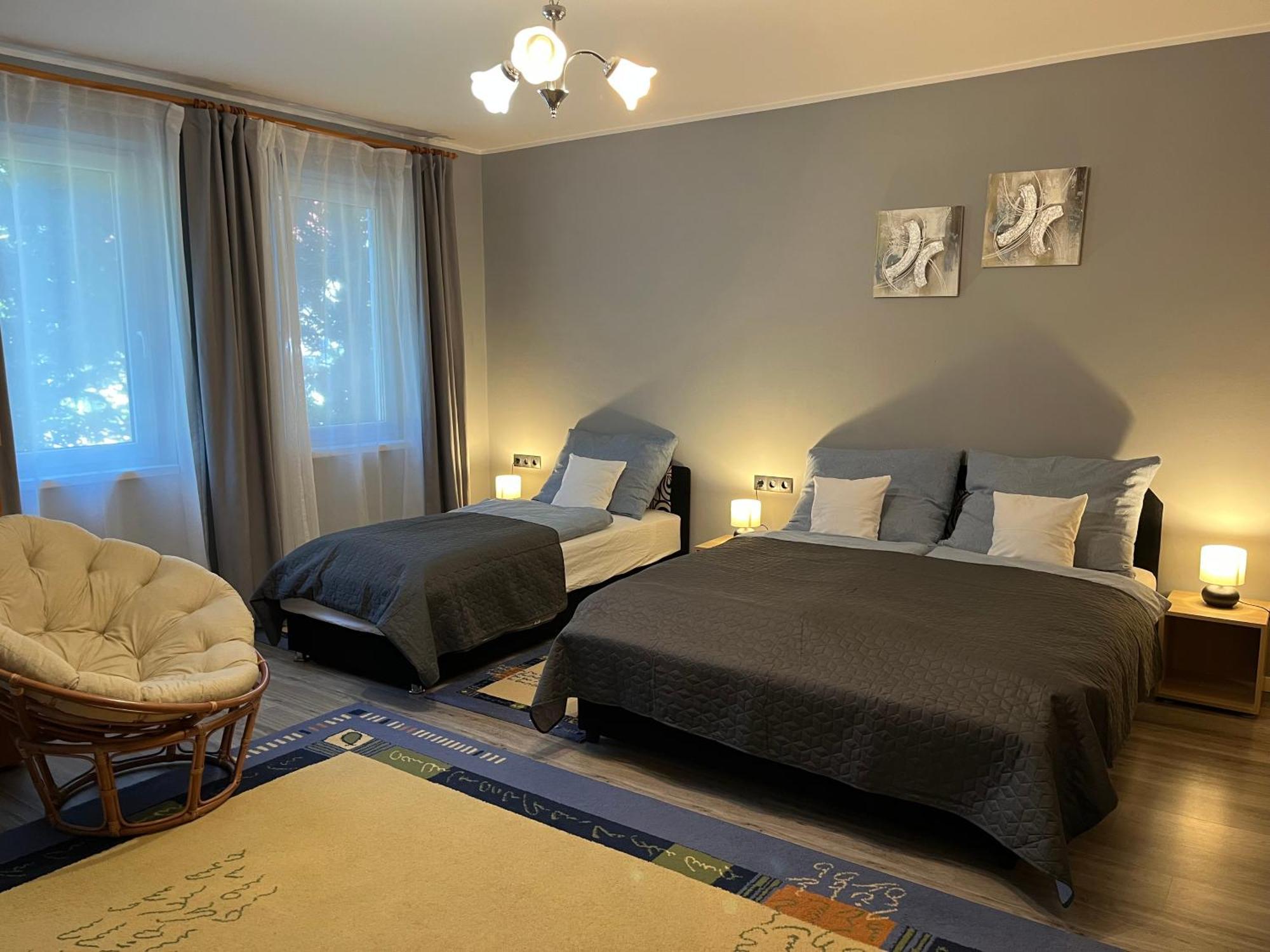 Mandula Vendeghaz Apartment Eger Luaran gambar