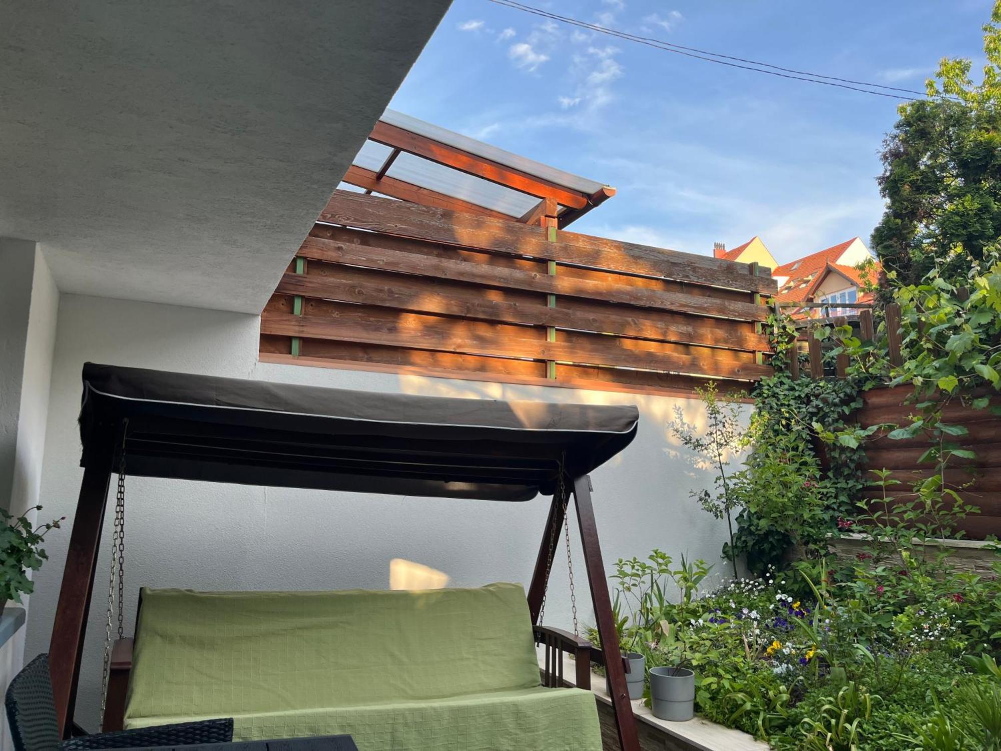 Mandula Vendeghaz Apartment Eger Luaran gambar